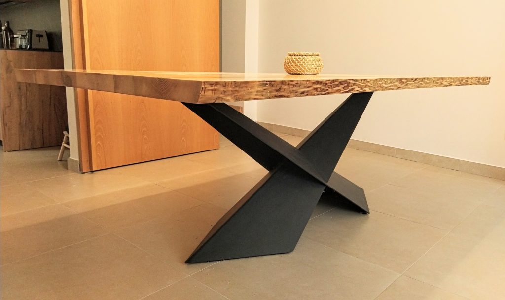 mesa de comedor hecha a mano