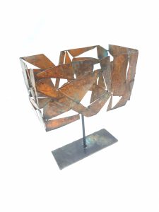 Escultura de chapa de acero Pedazos 2