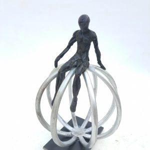 Escultura Contemplando el mundo