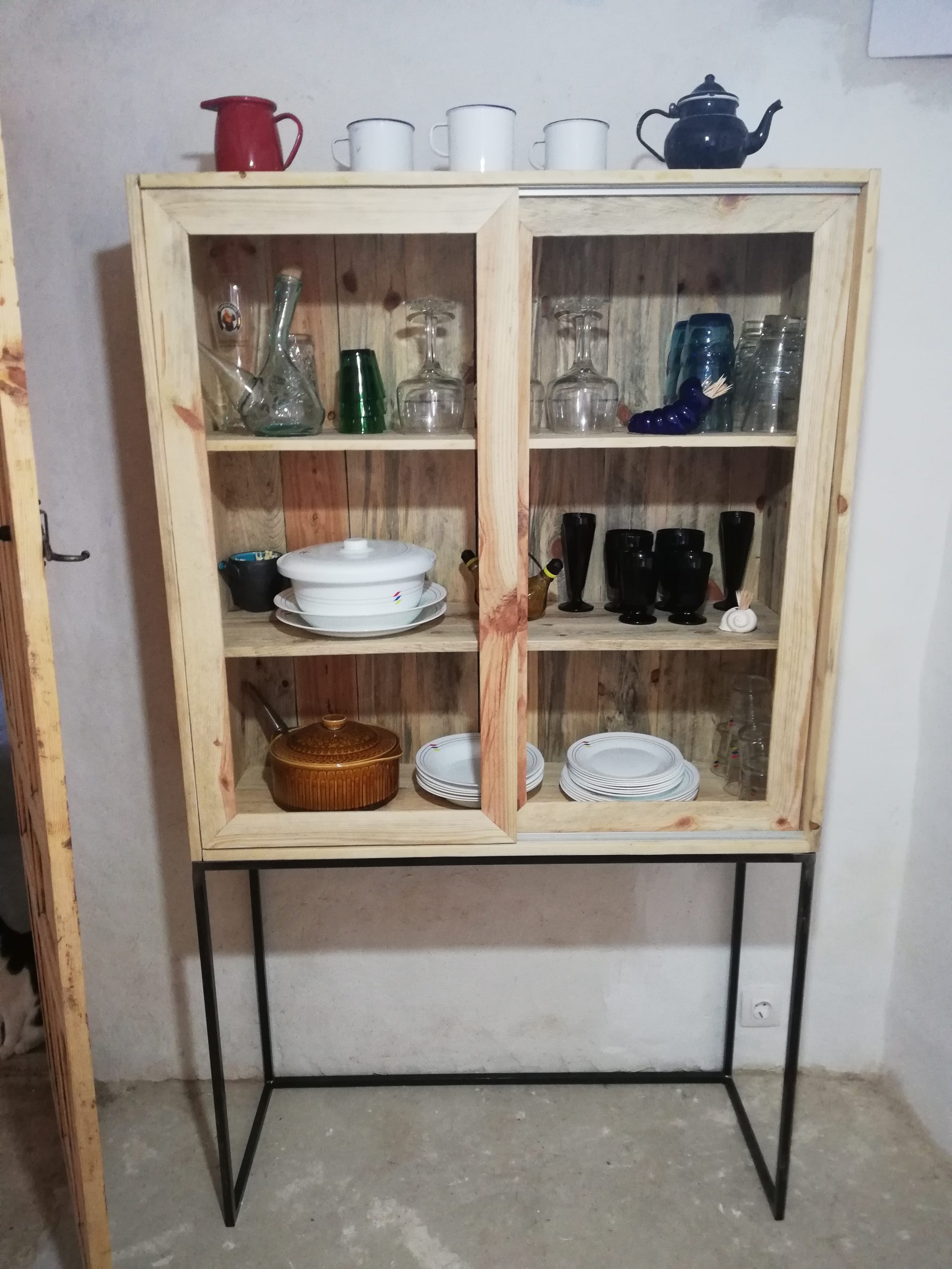 mueble hecho a mano