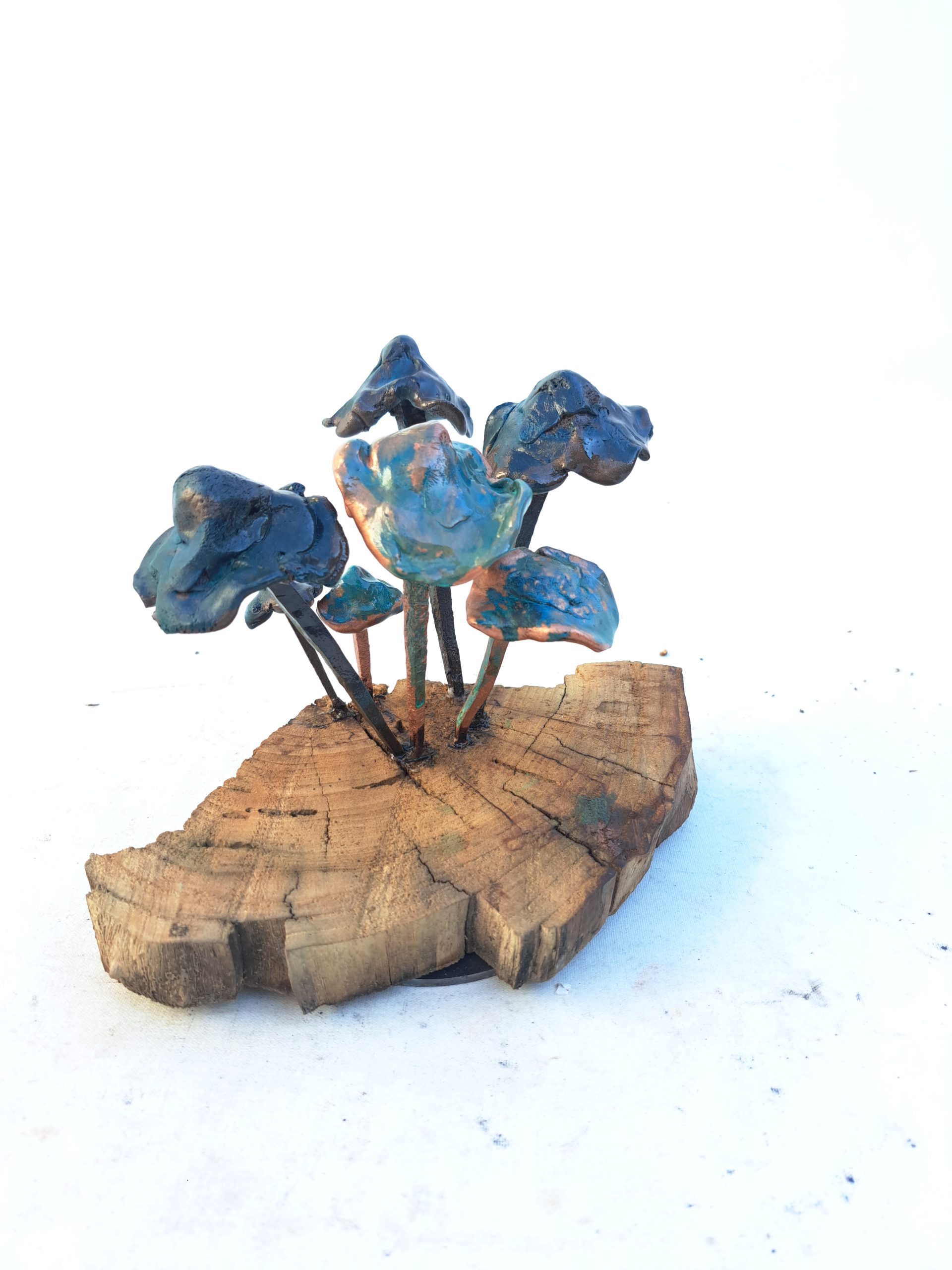 escultura de metal